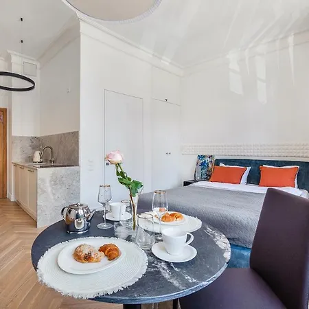 Grey - Waterlane Vintage * 그단스크